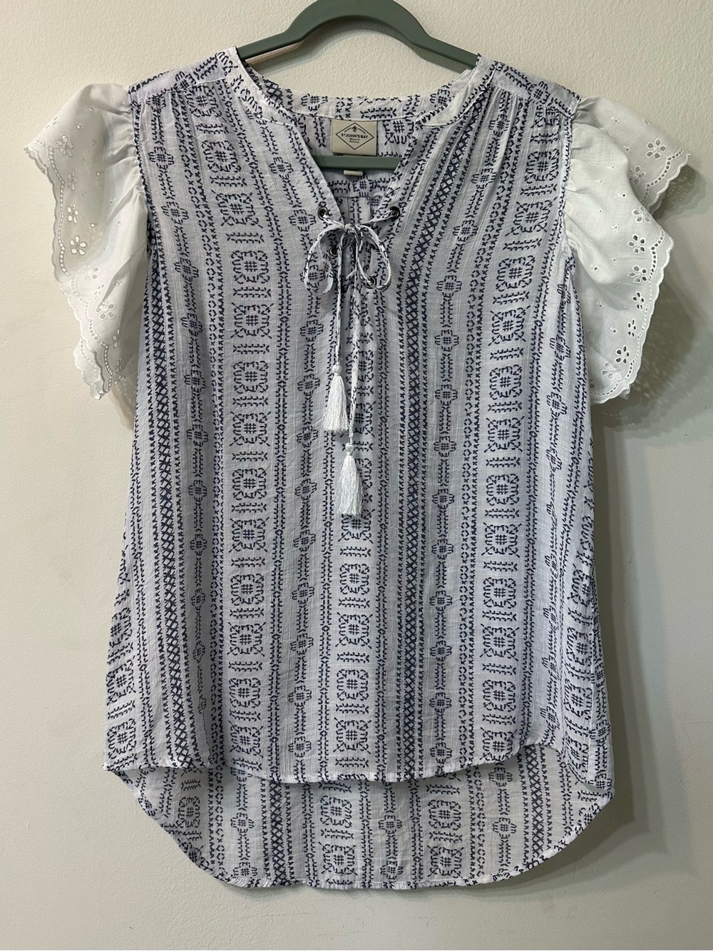 St John's Bay Boho Eyelet Lace Flutter Sleeve Blouse M Medium Navy Blue Tassel